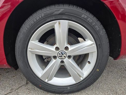 Used 2015 Volkswagen Passat 1.8T Limited Edition image 32