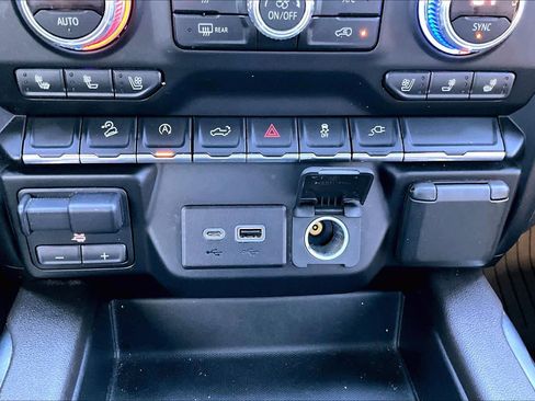 Used 2019 GMC Sierra 1500 SLT w/ SLT Premium Package image 34