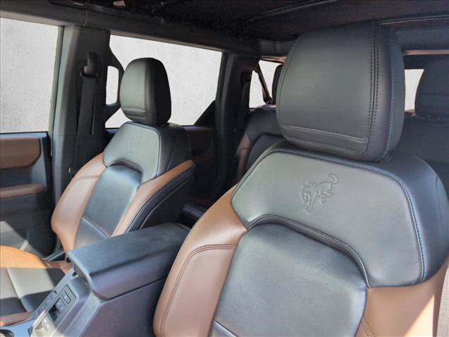 Used 2021 Ford Bronco Outer Banks w/ Sasquatch Package AWD/4WD image 12