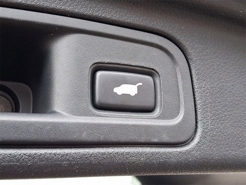 Used 2017 Honda Pilot EX-L image 33