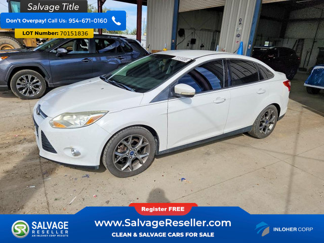 Used 2014 Ford Focus SE w/ Equipment Group 201A FWD image 1
