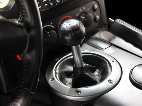 Used 2006 Dodge Viper SRT-10 RWD image 3
