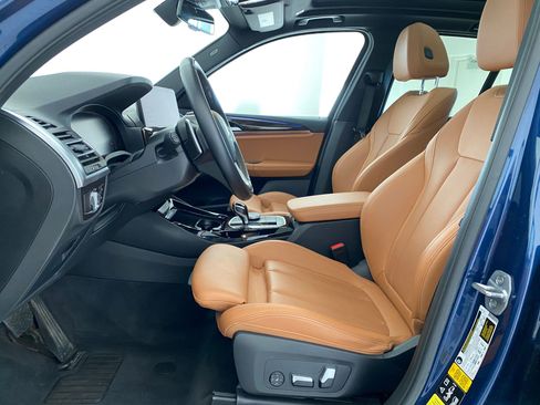 Certified 2022 BMW X3 xDrive30i w/ Premium Package 2 (ZPA) image 4