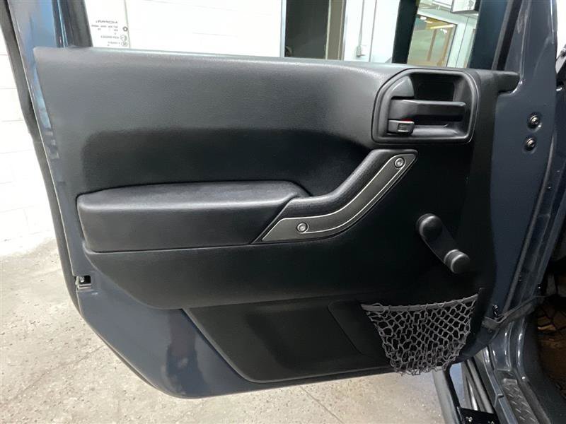 Used 2017 Jeep Wrangler Sport w/ Quick Order Package 23S AWD/4WD image 10