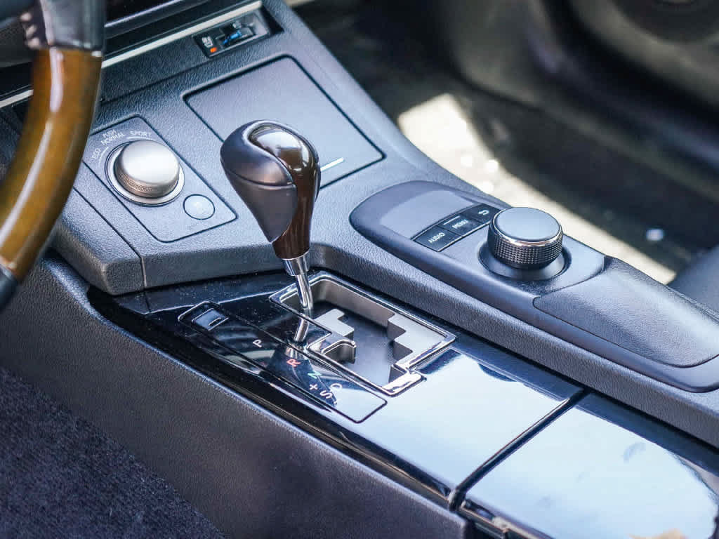 Used 2015 Lexus ES 350 w/ Premium Package FWD image 18