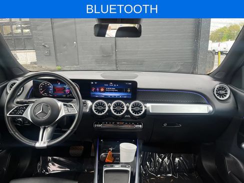 Used 2025 Mercedes-Benz GLB 250 4MATIC image 7