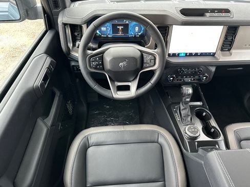 New 2025 Ford Bronco Outer Banks image 22