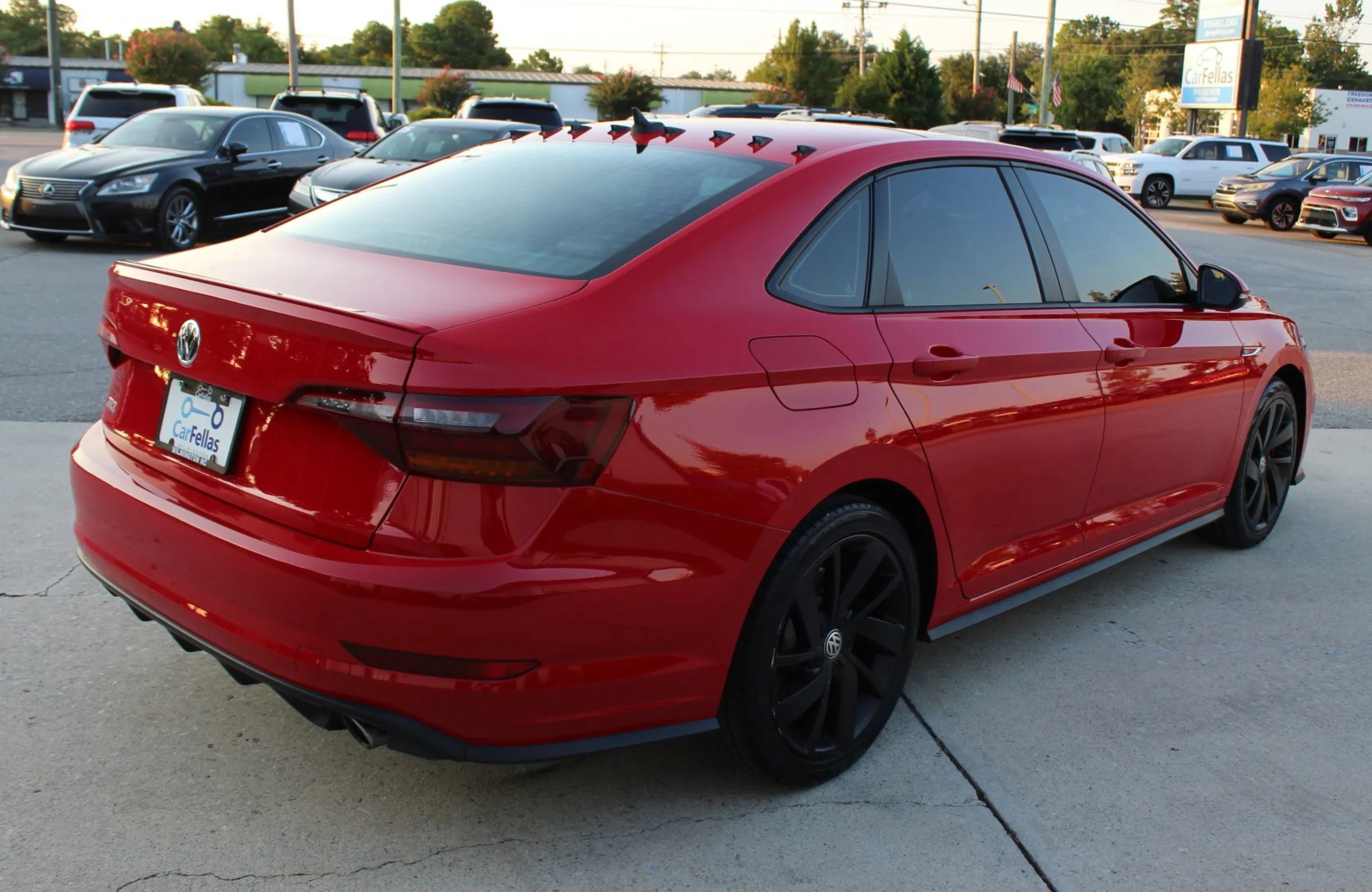Used 2019 Volkswagen Jetta GLI Autobahn FWD image 5