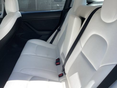Used 2022 Tesla Model 3 Performance AWD/4WD image 10