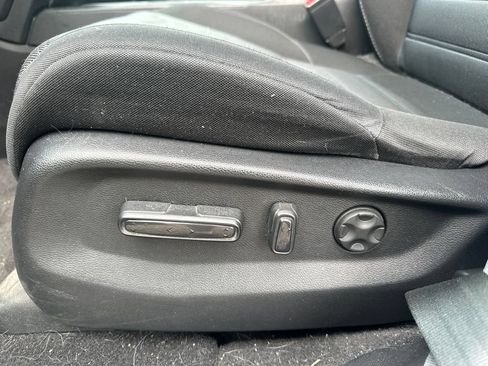 Used 2017 Honda CR-V EX image 18