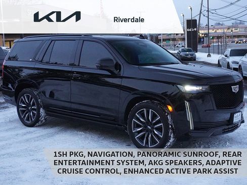 Used 2024 Cadillac Escalade Sport Platinum image 1