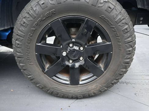 Used 2014 Jeep Wrangler Unlimited Sahara AWD/4WD image 10