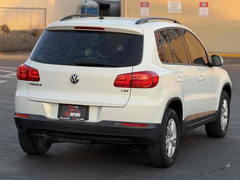 Used 2016 Volkswagen Tiguan S FWD image 11