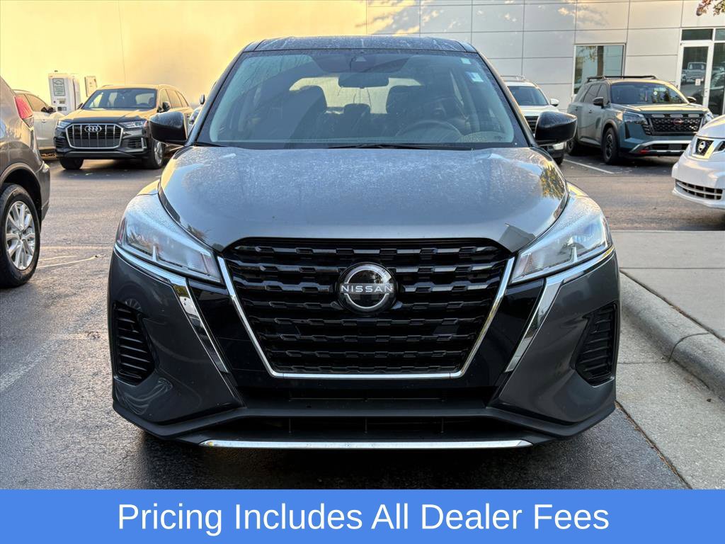 Used 2024 Nissan Kicks S FWD image 3