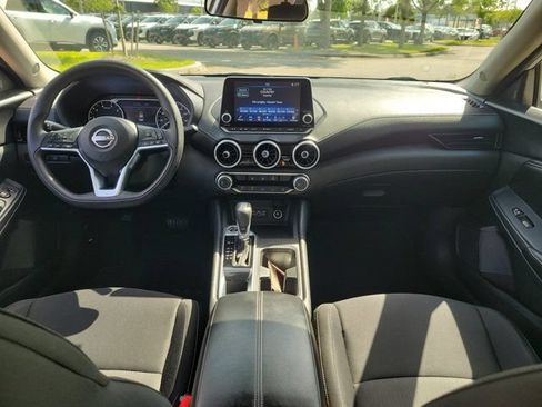Certified 2025 Nissan Sentra SV FWD image 15
