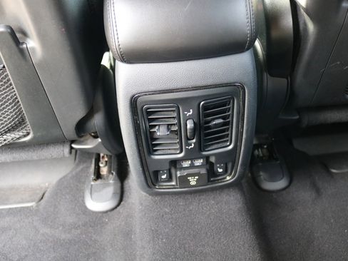 Used 2019 Dodge Durango GT image 36