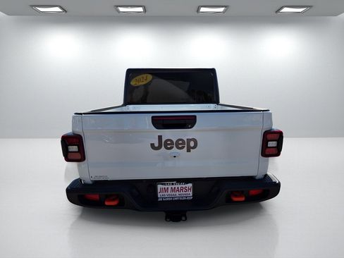 Used 2024 Jeep Gladiator Mojave image 5