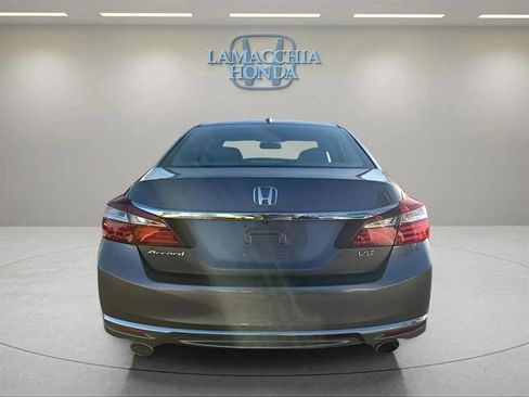 Used 2017 Honda Accord EX-L image 4