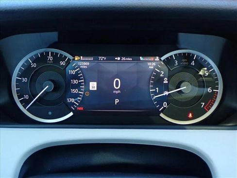 Used 2023 Land Rover Range Rover Velar R-Dynamic S image 25