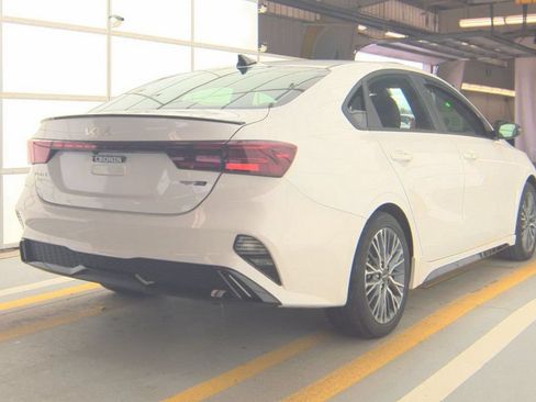 Used 2022 Kia Forte GT-Line w/ GT-Line Premium Package FWD image 4