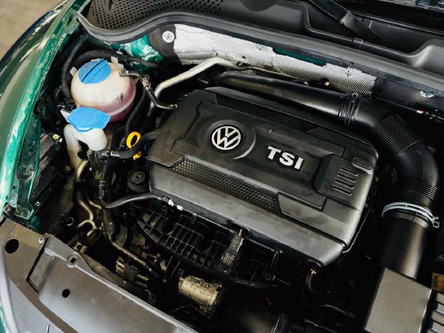 Used 2017 Volkswagen Beetle 1.8T SEL FWD image 20