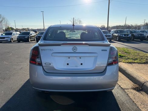 Used 2012 Nissan Sentra 2.0 SR w/ Special Edition Pkg image 6