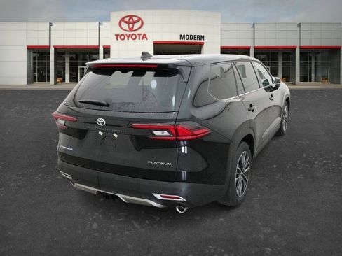 New 2026 Toyota Grand Highlander AWD Hybrid image 17