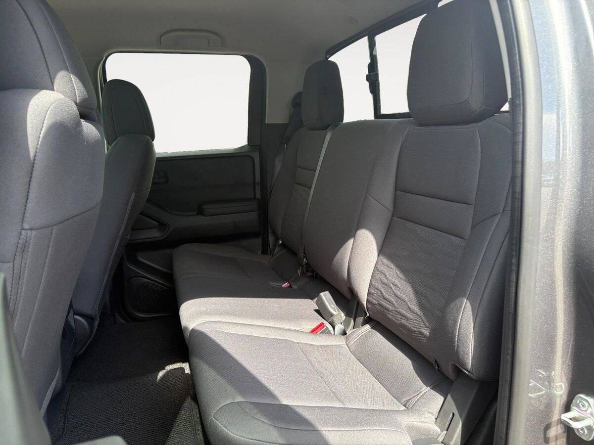 New 2026 Nissan Frontier S w/ Tow Package AWD/4WD image 13