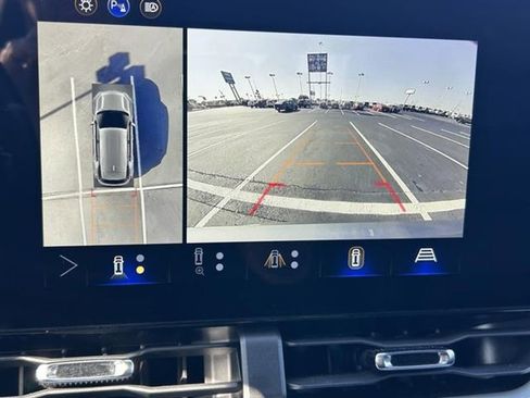 Used 2025 Chevrolet Equinox LT w/ Convenience Package II image 15