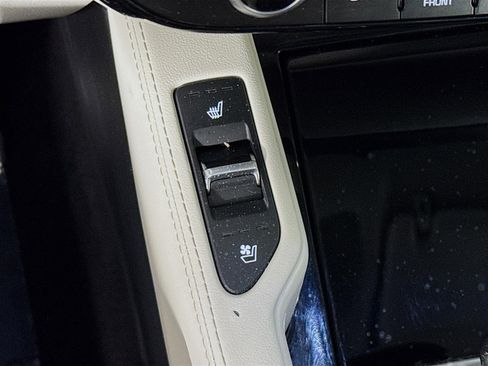 Certified 2022 Kia Telluride EX w/ EX Premium Package image 23