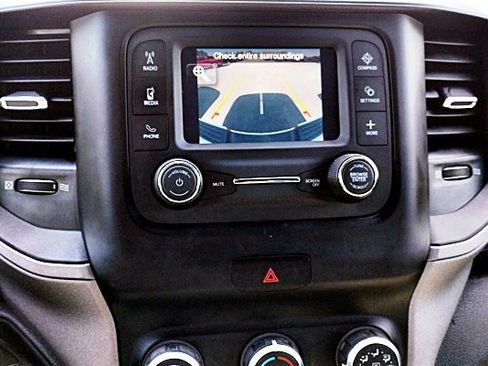 Used 2021 RAM 2500 Tradesman w/ Chrome Appearance Group image 20