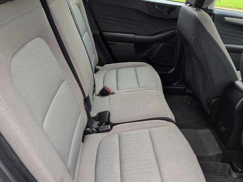 Used 2022 Ford Escape S FWD image 11
