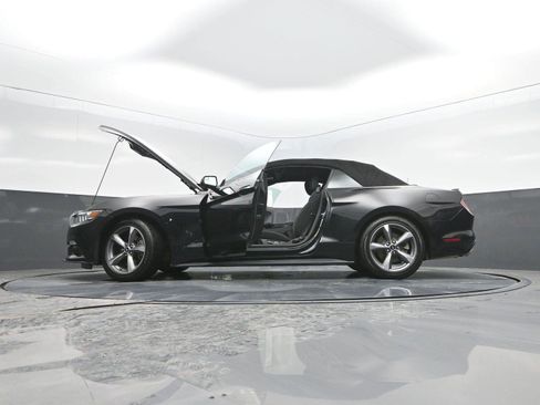 Used 2017 Ford Mustang Convertible w/ Equipment Group 051A image 43