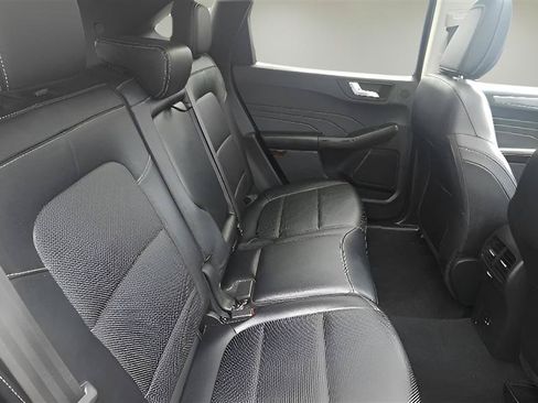 Used 2021 Ford Escape Titanium AWD/4WD image 27