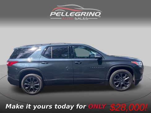 Used 2021 Chevrolet Traverse RS w/ LPO, Floor Liner Package AWD/4WD image 8