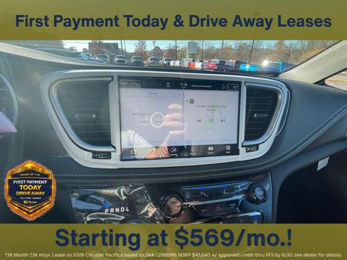 New 2026 Chrysler Pacifica Select FWD image 20