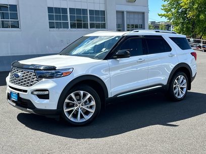 Used 2024 Ford Explorer Platinum w/ Technology Package