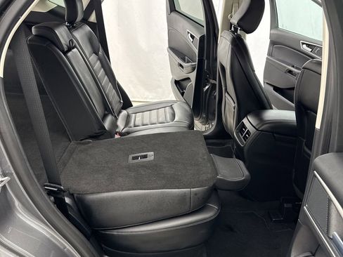 Used 2024 Ford Edge SEL image 36