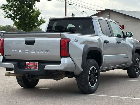 Used 2024 Toyota Tacoma TRD Off-Road AWD/4WD image 6