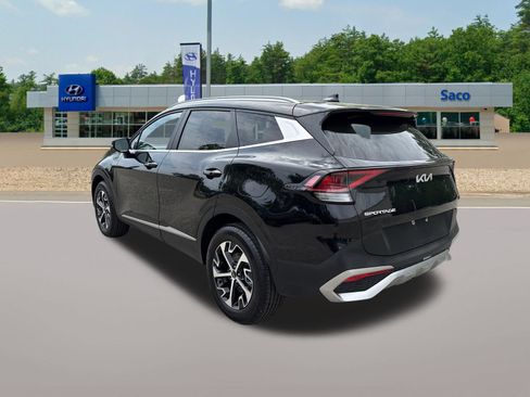 Used 2023 Kia Sportage EX AWD/4WD image 3