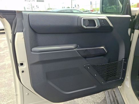 New 2026 Ford Bronco Outer Banks AWD/4WD image 6