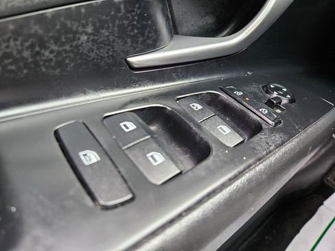 Used 2024 Hyundai Elantra SEL w/ Convenience Package image 33