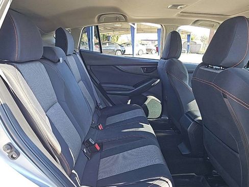 Used 2019 Subaru Crosstrek 2.0i Premium image 19