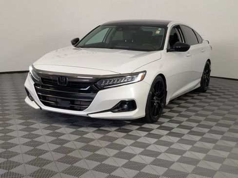 Used 2021 Honda Accord Sport Special Edition image 4
