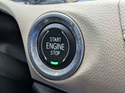 Certified 2022 Buick Encore GX Essence w/ Advanced Technology Package FWD image 31