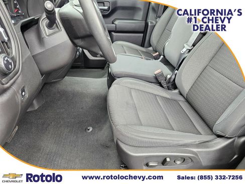 Used 2024 Chevrolet Silverado 1500 Custom Trail Boss w/ Turbomax Blackout Package AWD/4WD image 27
