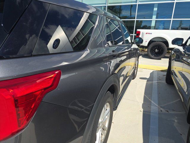 Used 2022 Ford Explorer 2WD image 4