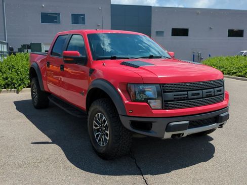 Used 2012 Ford F150 Raptor w/ Raptor Luxury Pkg image 2