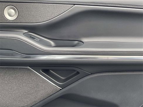 Used 2025 Lincoln Navigator Reserve w/ Jet Appearance Package image 30