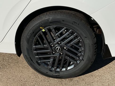 New 2026 Nissan Sentra SV image 8